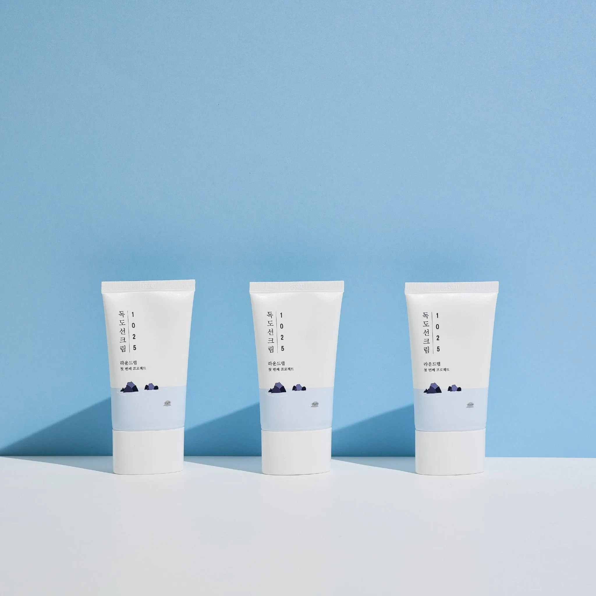 1025 Dokdo Sunscreen SPF 50 , PA    
