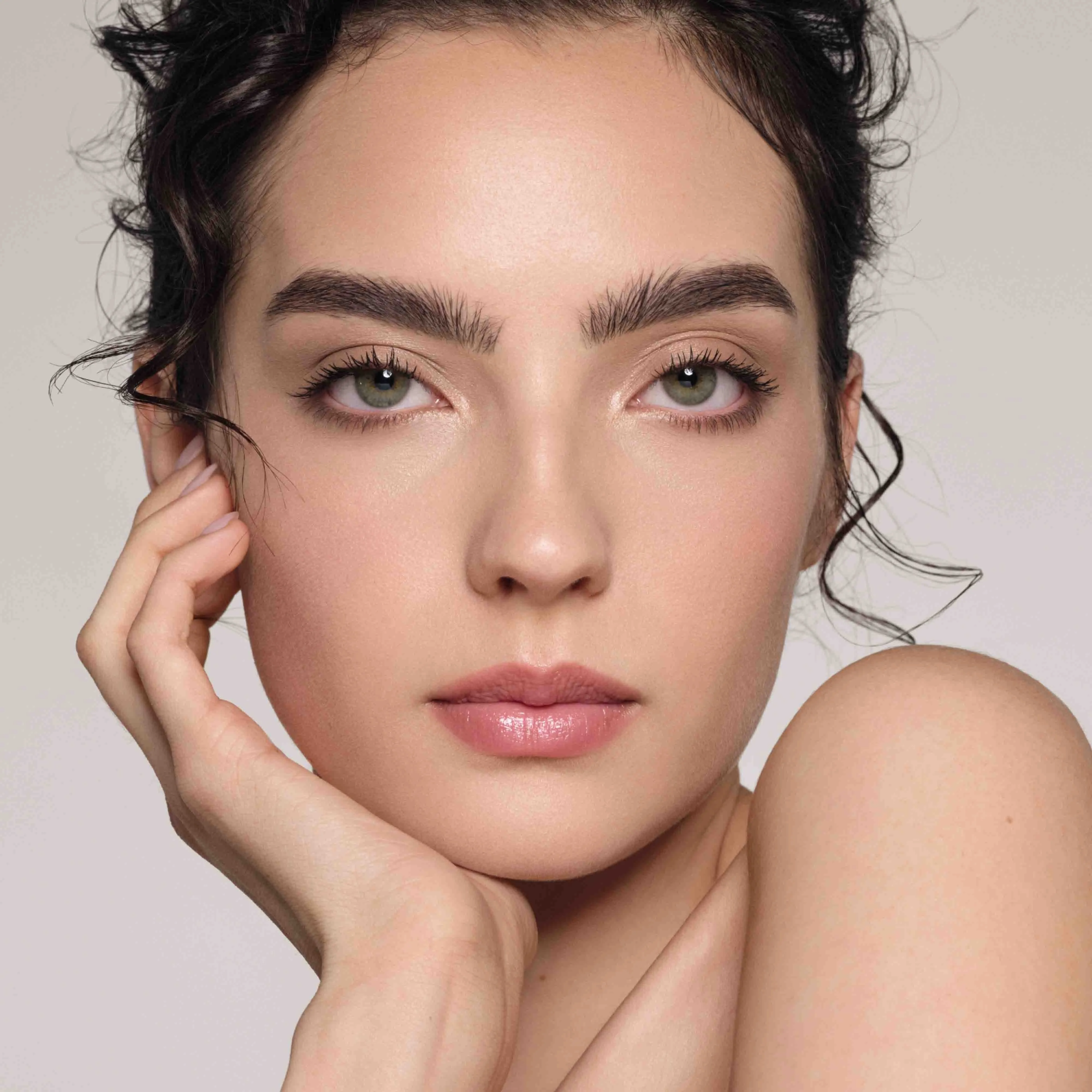 Impeccable Blurring Second-Skin Matte Foundation
